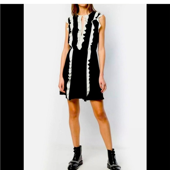 RED Valentino Black & White Ruffle Trim Dress - Size 42 EU / 4 US - New - Picture 2 of 7